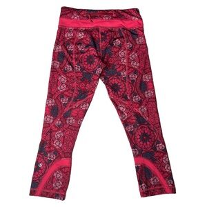Lululemon Run: Inspire Crop II *All Full-On Luxtreme
